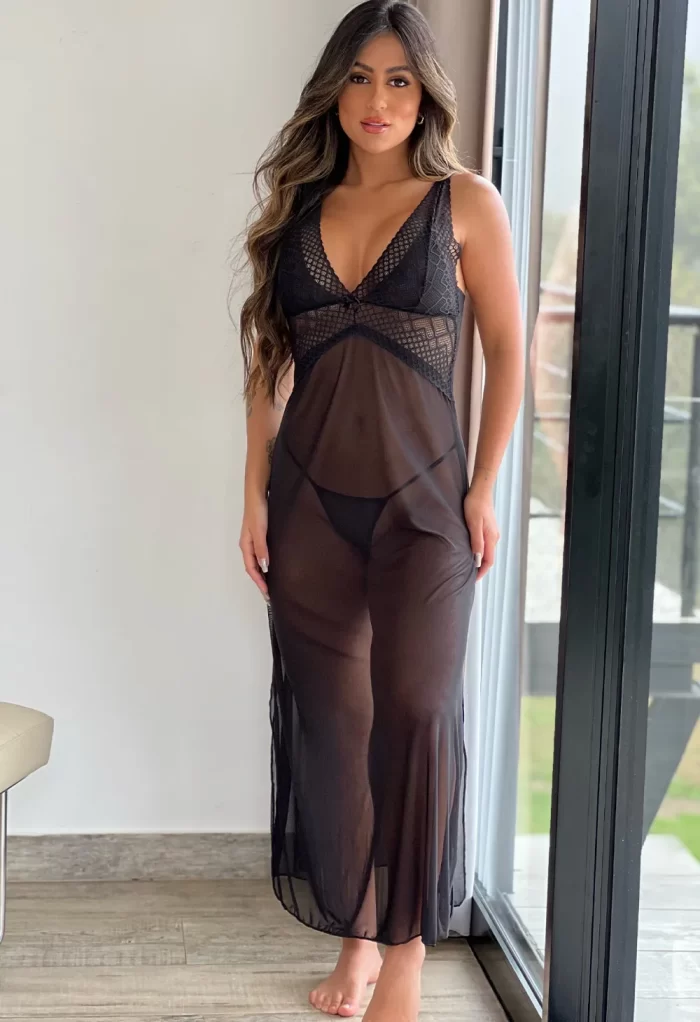 CAMISOLA LONGA SEXY EM TULE E RENDA PRETO - Imagem 3