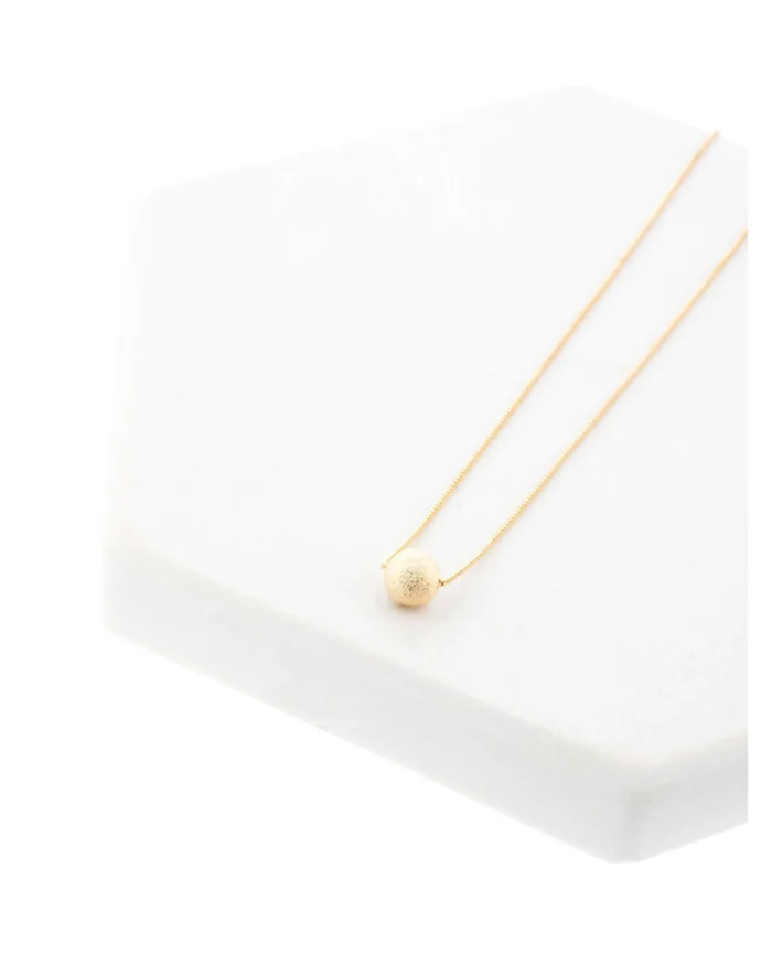 Colar com Bolinha Texturizada folheado em ouro 18k - Imagem 2
