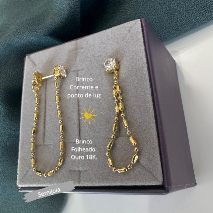 Brinco  Chain Com Riviera Zirconias Brancas Banho Ouro Semi Joia