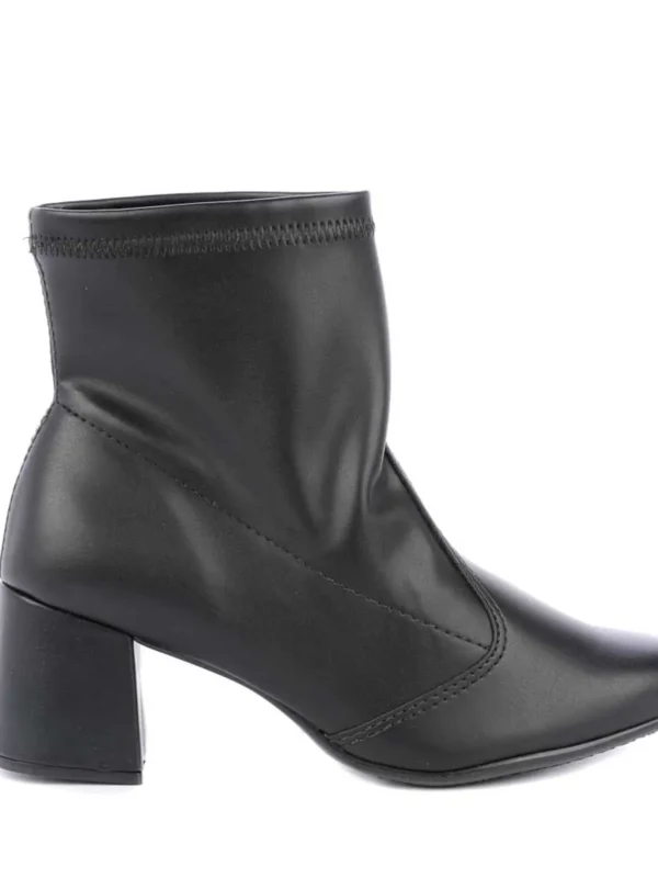 Bota Feminina Salto Médio Beira Rio 9076.100 Preto