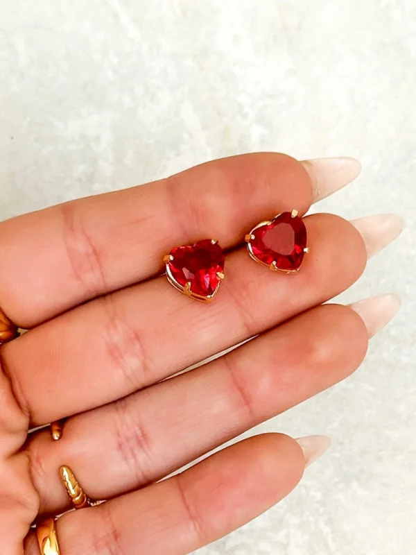 BRINCO CORAÇÃO ZIRCÔNIA -Semijoias