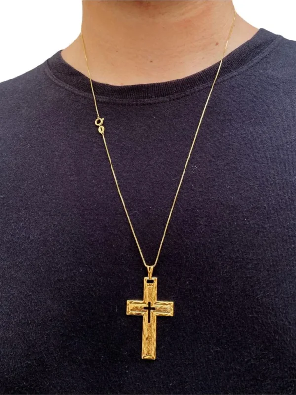 COLAR VENEZIANA FINA + PINGENTE CRUZ VAZADA COM DETALHES MASCULINO- Semijoias