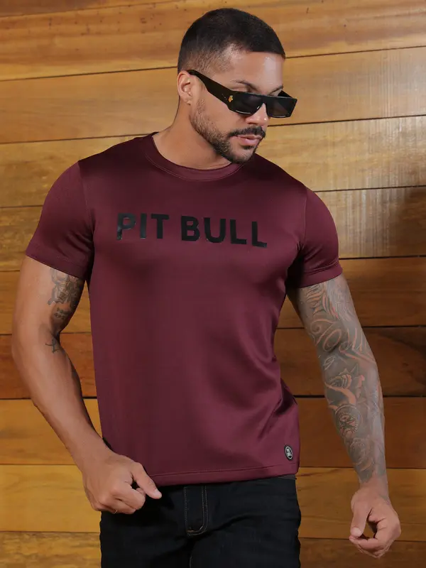 Camiseta Gola O Estilosa e Sofisticada com Estampa Metalizada Pit Bull Jeans Luxo-91491
