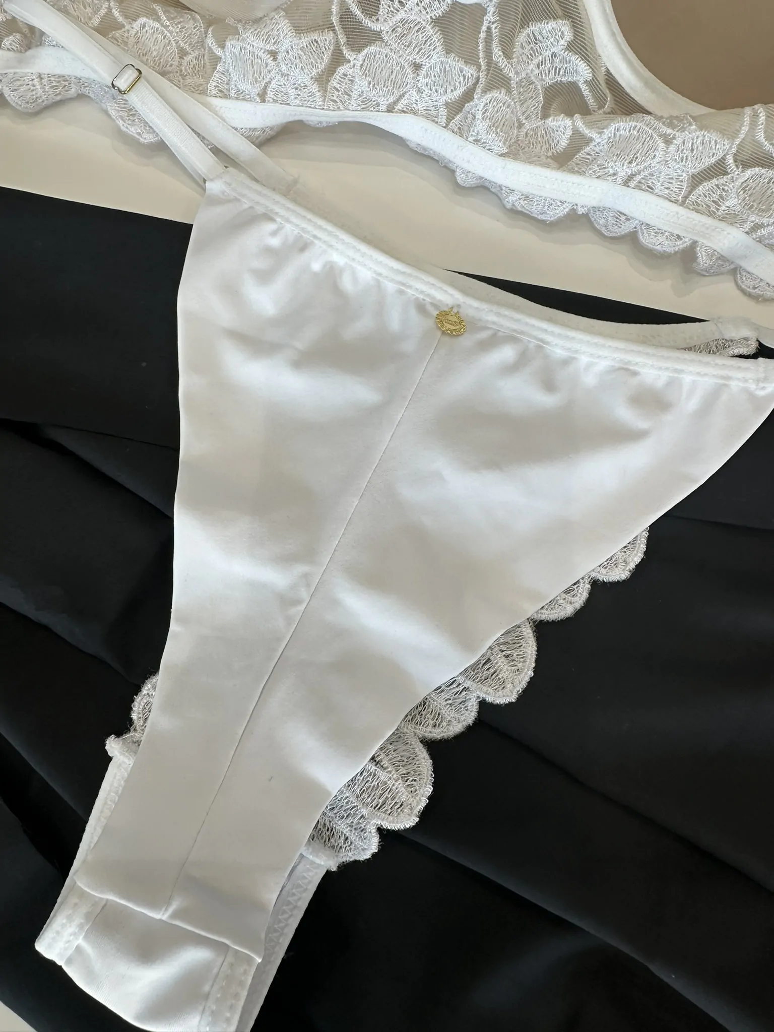 Conjunto Lingerie Luxo com Tule Bordado - Imagem 5