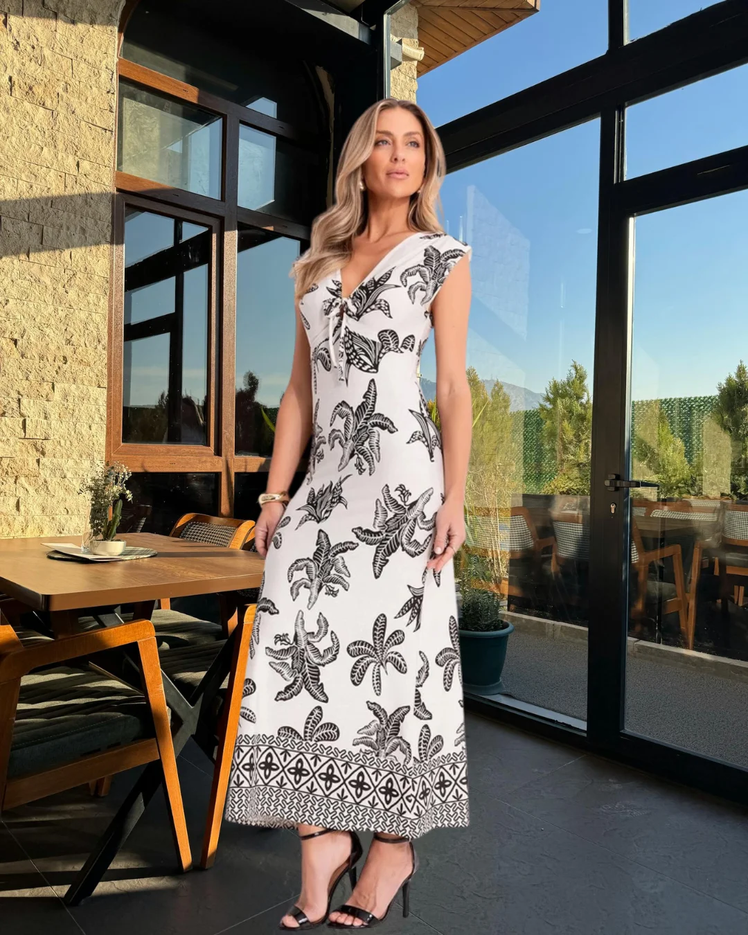 Quintess- Vestido Folhagem Barrada em Malha de Viscose-3819141